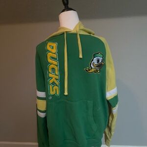 Ducks Men's Green and Yellow Sweater